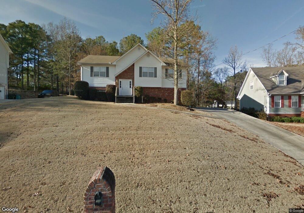 3038 Wood Cir, Center Point, AL 35215 - photo 1