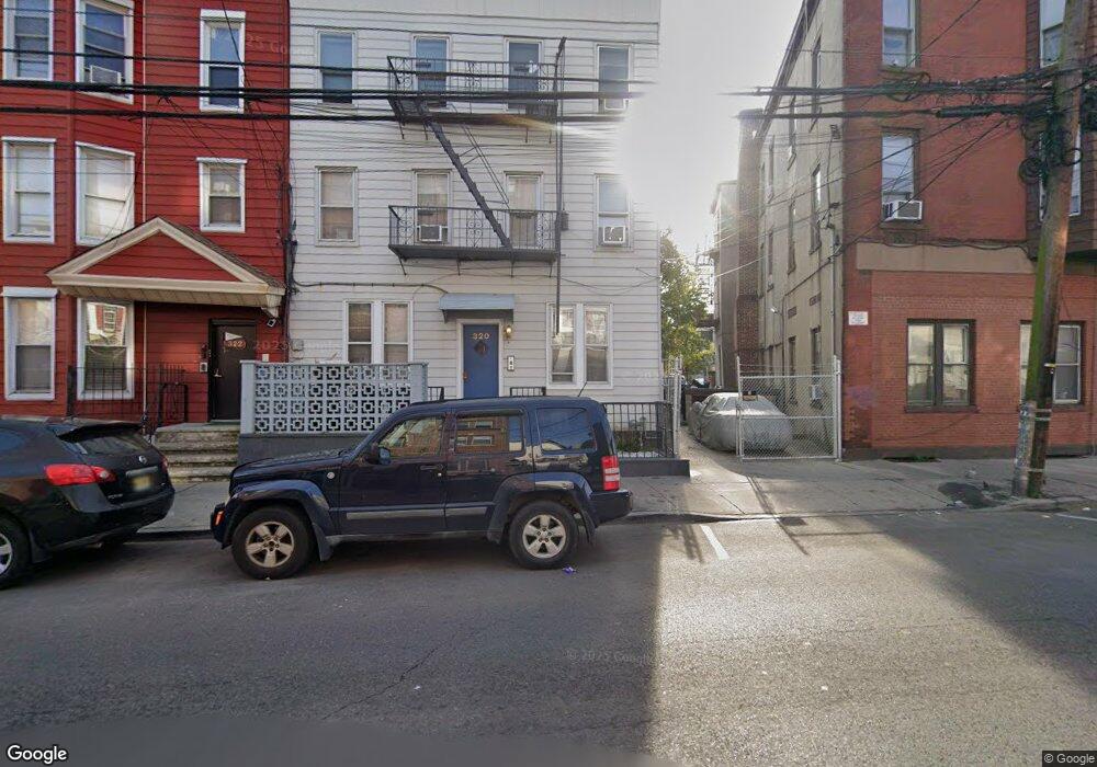 320 Summit Ave unit 5, Jersey City, NJ 07306 - photo 1