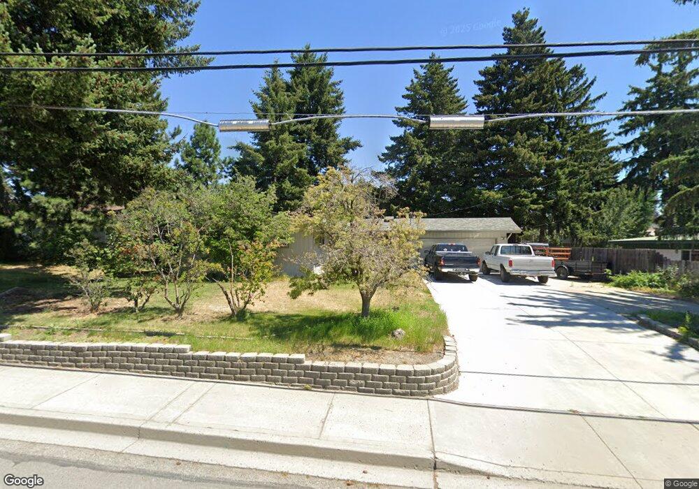 1487 Eastmont Ave, East Wenatchee, WA 98802 - photo 1