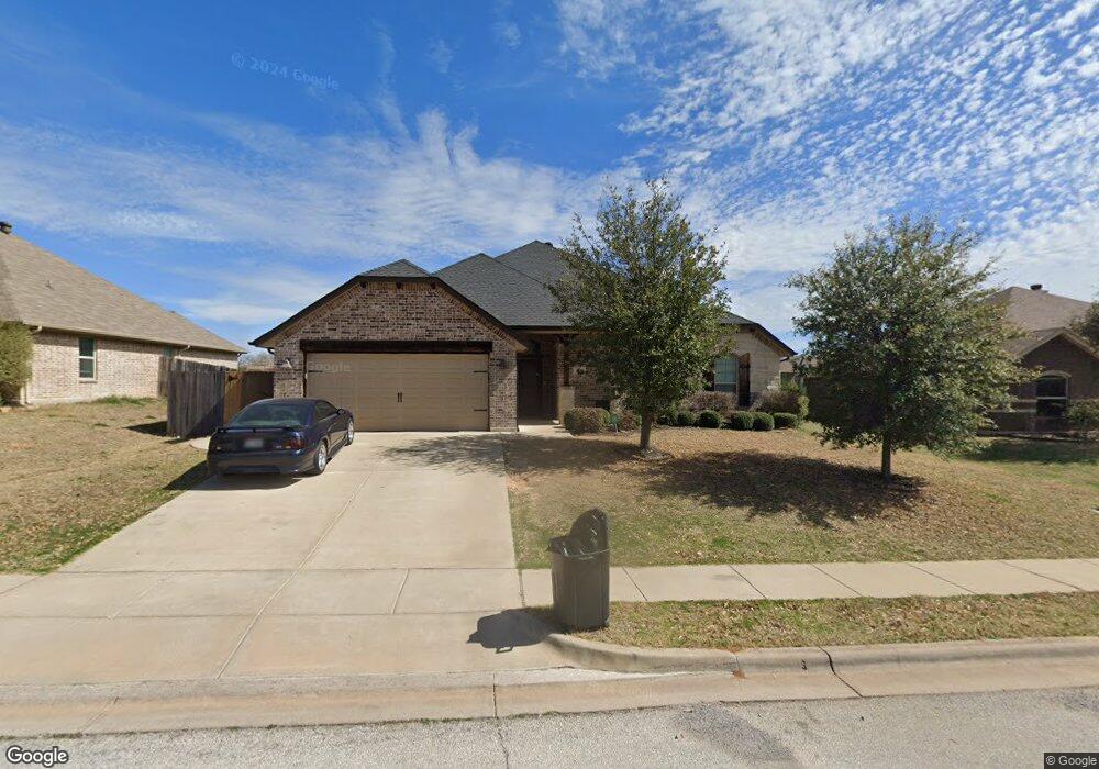 2025 Bay Laurel Dr, Weatherford, TX 76086 - photo 1