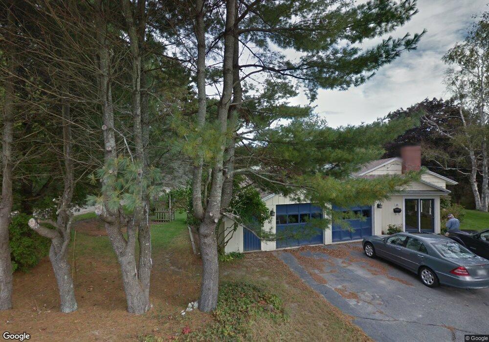 18 Summer St, Freeport, ME 04032 - photo 1