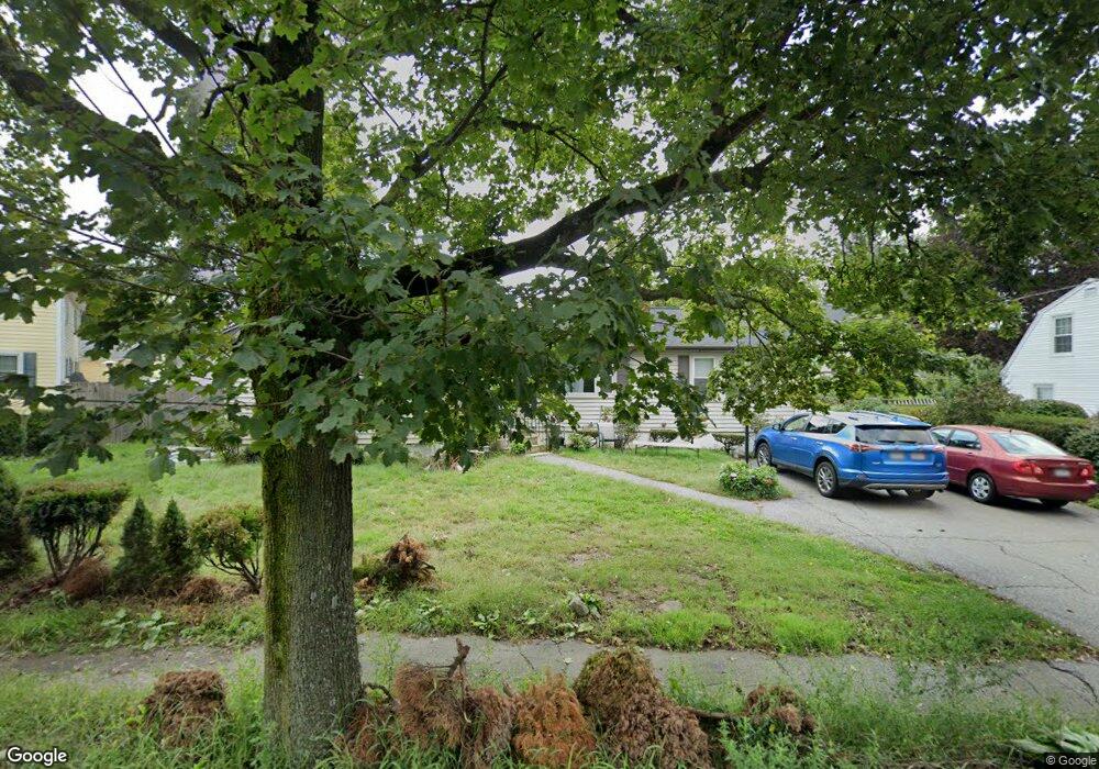 798 Trapelo Rd, Waltham, MA 02452 - photo 1