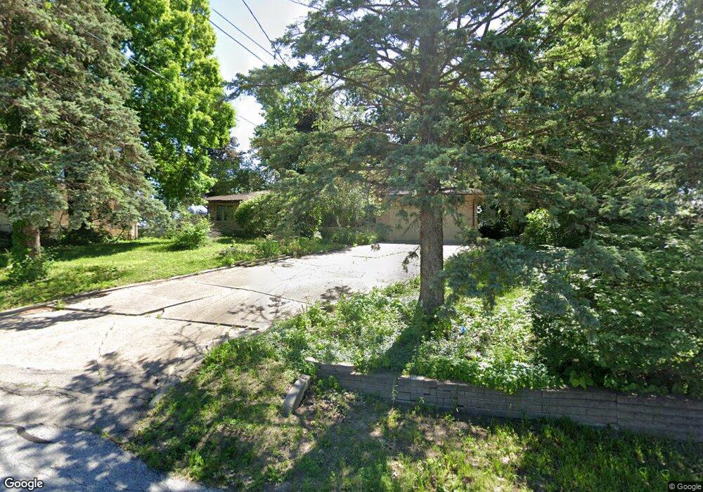 4255 NW 11th Ct, Des Moines, IA 50313 - photo 1