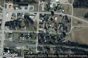 210 E North Ave, Sumner, IL 62466