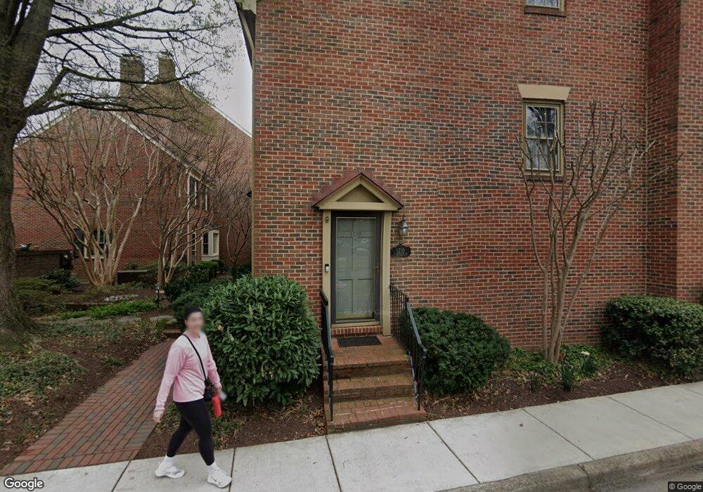 1214 Michigan Ct, Alexandria, VA 22314 - photo 1