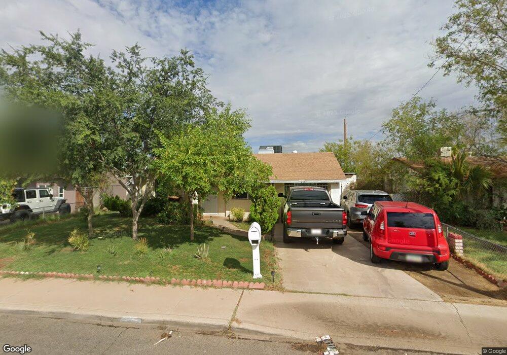 2114 N 48th Ln, Phoenix, AZ 85035 - photo 1
