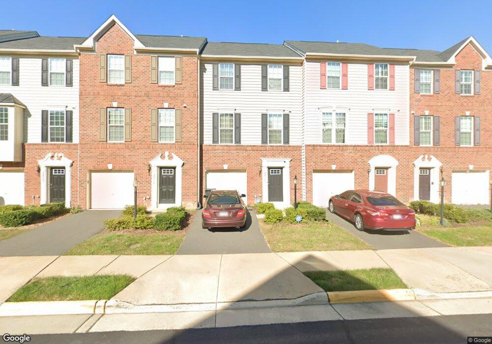 22863 Chestnut Oak Terrace, Sterling, VA 20166 - photo 1