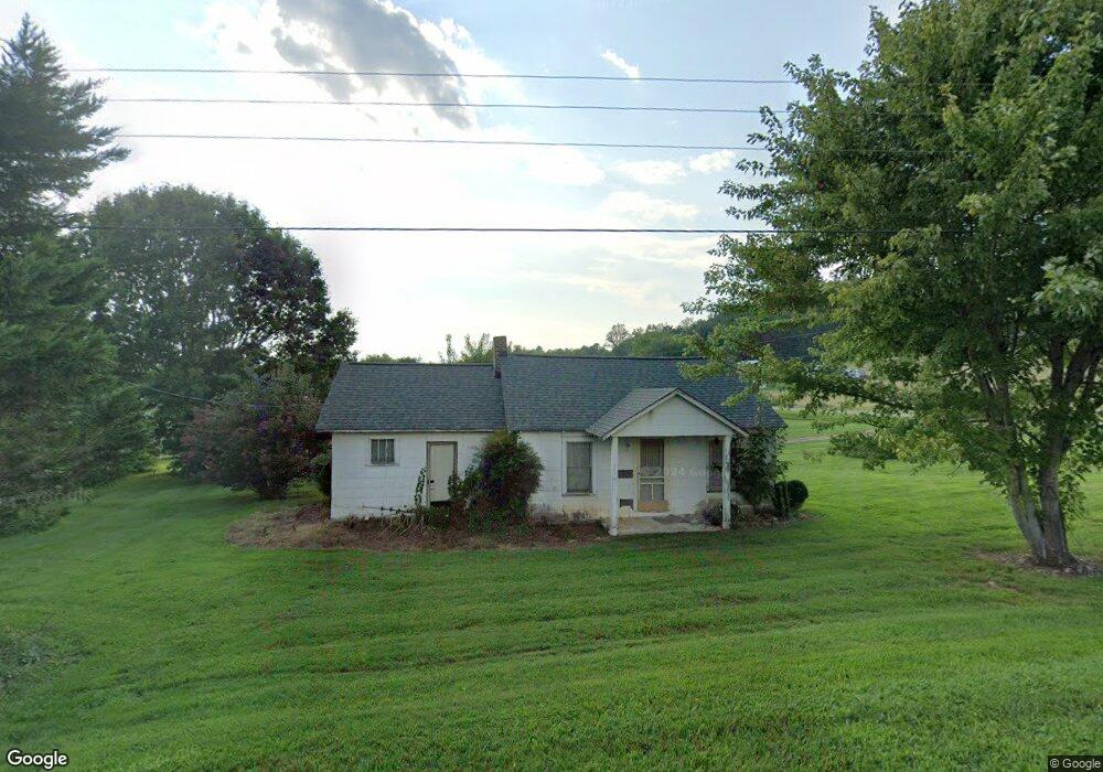 1053 Shingle Gap Rd, Purlear, NC 28665 - photo 1