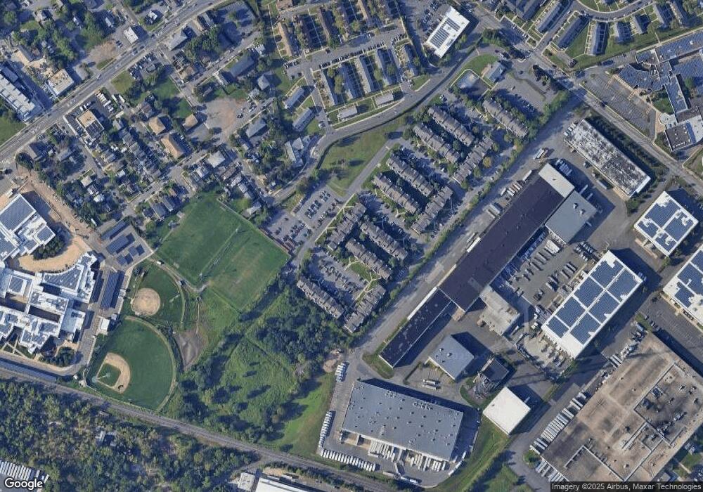 927 Edpas Rd, New Brunswick, NJ 08901 - photo 1