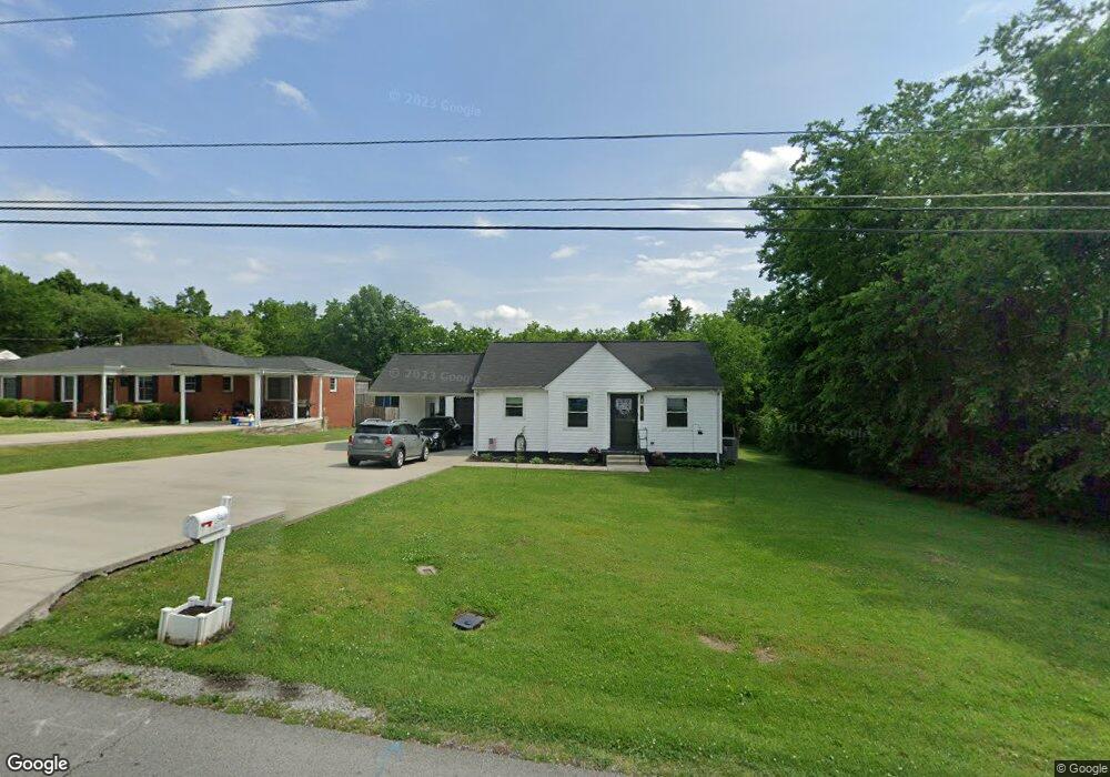 216 Hickory Dr, Shelbyville, TN 37160 - photo 1