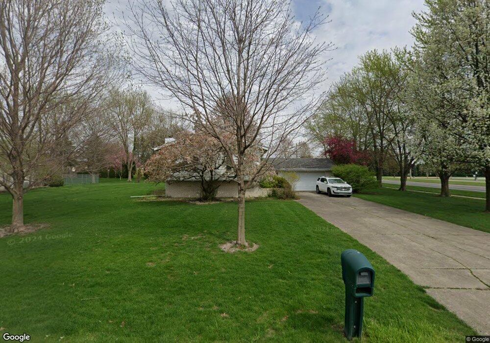 9259 Schafer Dr, Saint John, IN 46373 - photo 1