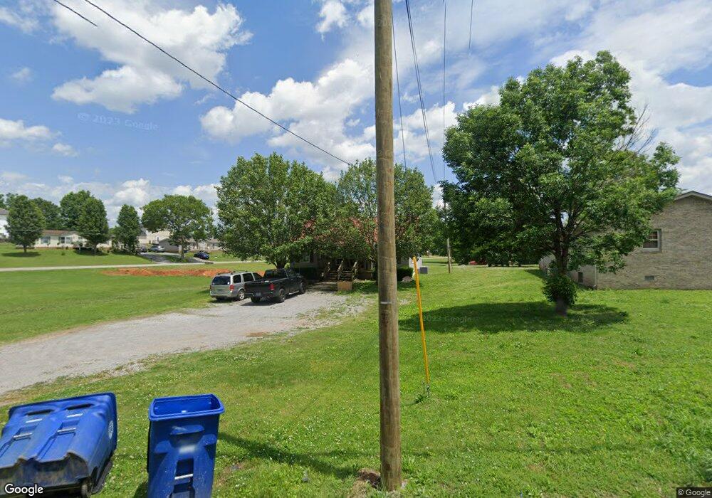 1052 Morton St, Shelbyville, TN 37160 - photo 1