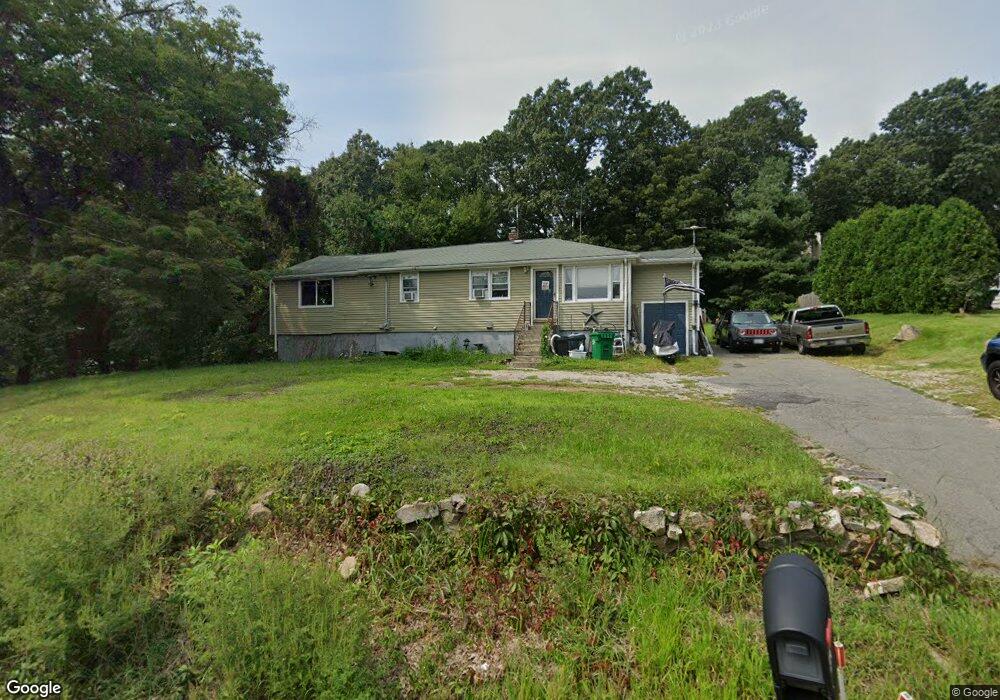 214 Myrtle St, Ashland, MA 01721 - photo 1