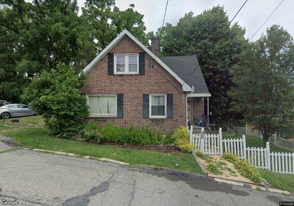 5127 Willow St, Whitehall, PA 18052 - photo 1