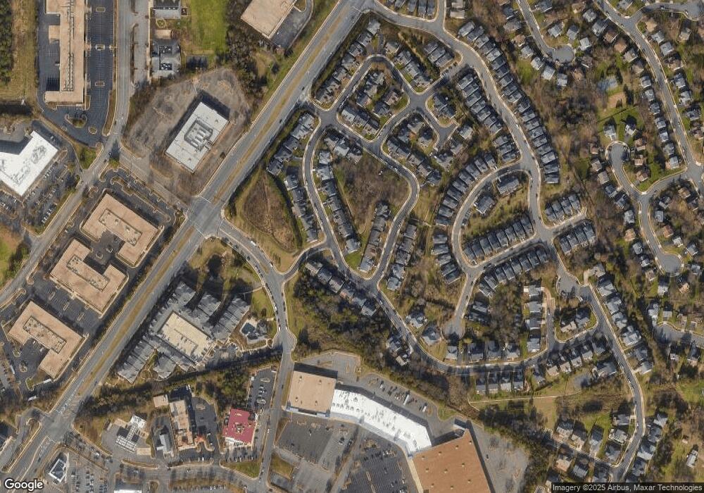 13869 Rembrandt Way, Chantilly, VA 20151 - photo 1