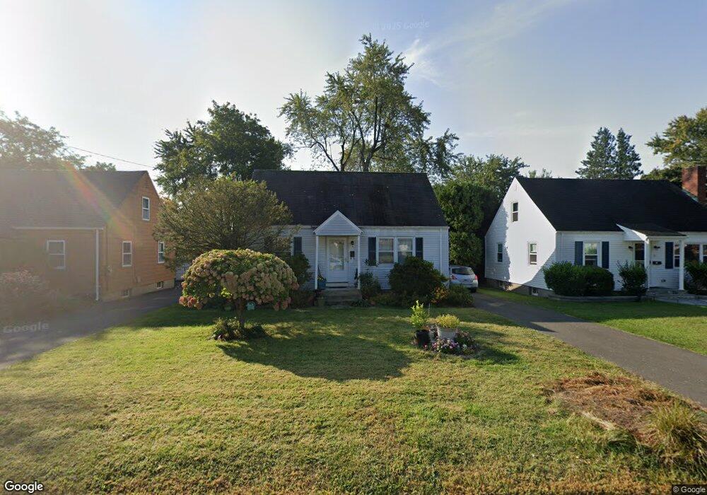 9 Carol Rd, West Hartford, CT 06110 - photo 1