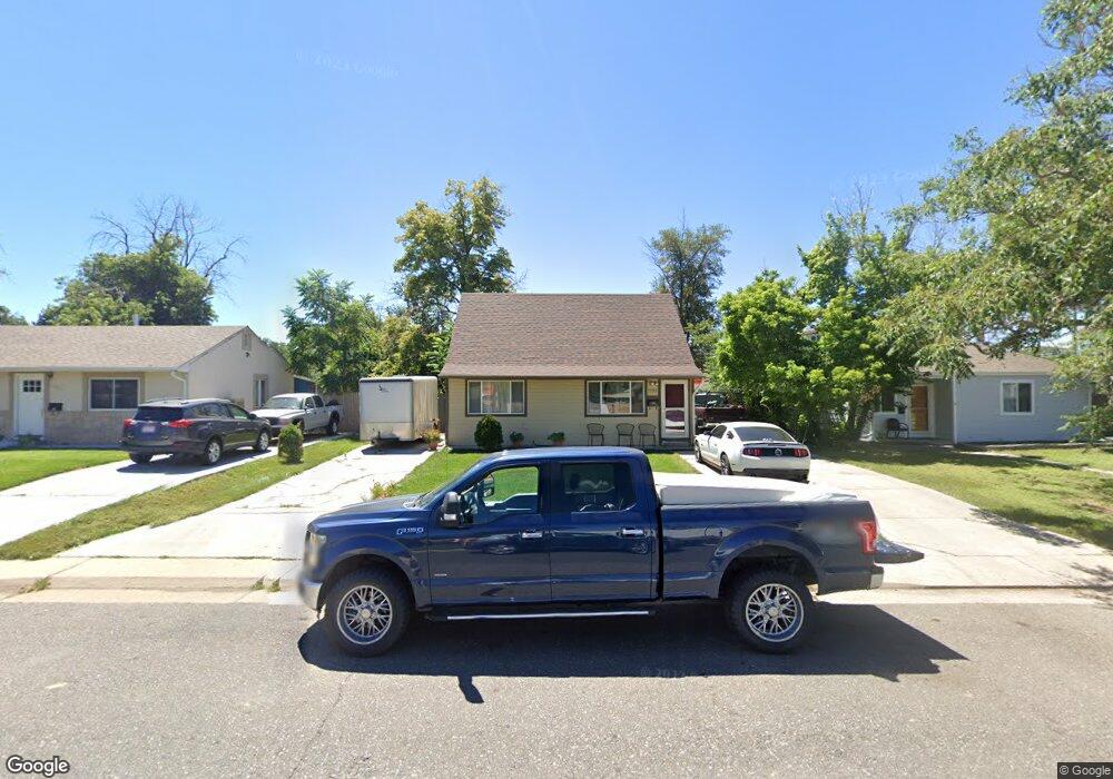 11522 E 7th Ave, Aurora, CO 80010 - photo 1