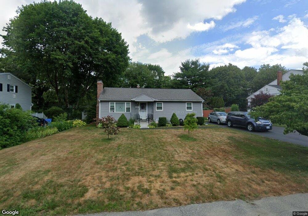 289 Harriet Ln, Cumberland, RI 02864 - photo 1