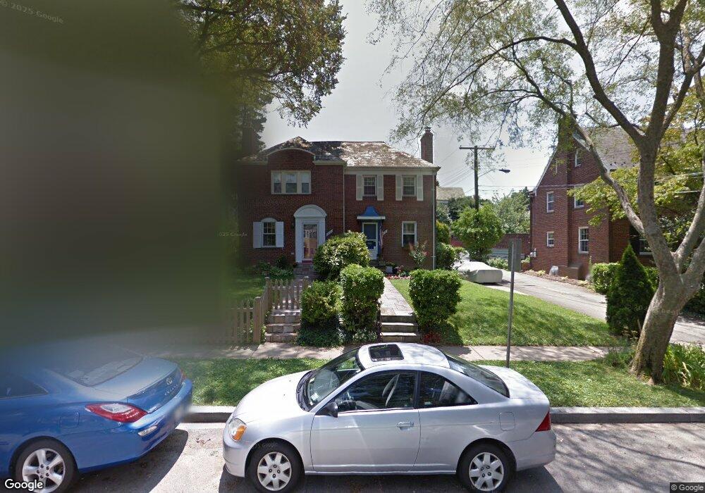 3636 Fessenden St NW, Washington, DC 20008 - photo 1