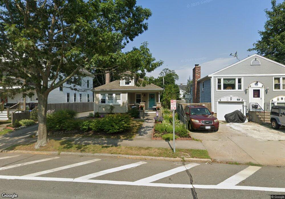 522 Broadway, Newport, RI 02840 - photo 1