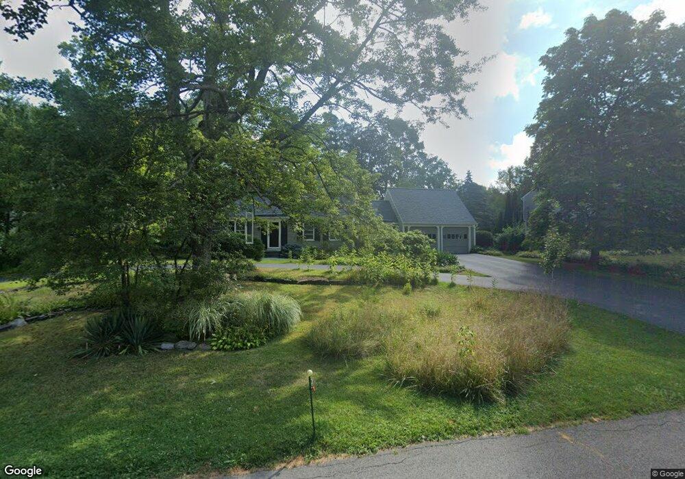 18 Woodridge Rd, Delmar, NY 12054 - photo 1