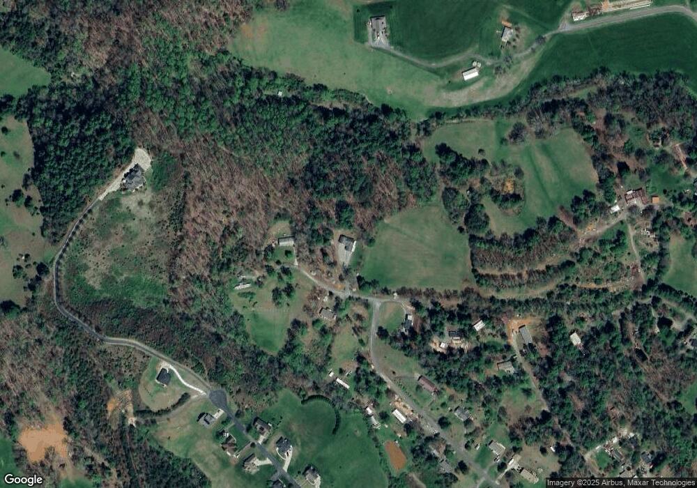 807 Crestview Dr, Leicester, NC 28748 - photo 1