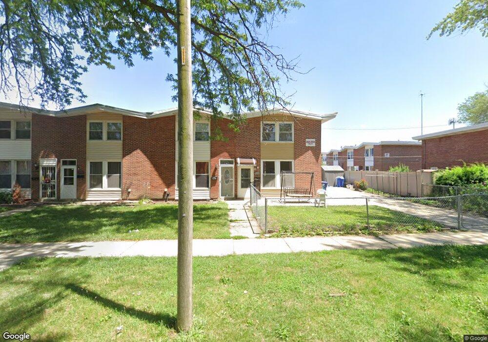 2039 Pine St, Des Plaines, IL 60018 - photo 1