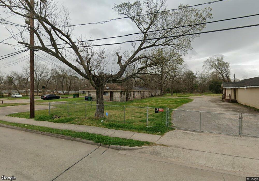 7514 Lockwood Dr, Houston, TX 77016 - photo 1