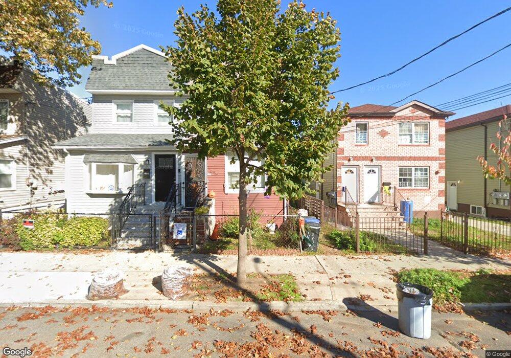 11035 Union Hall St, Jamaica, NY 11433 - photo 1