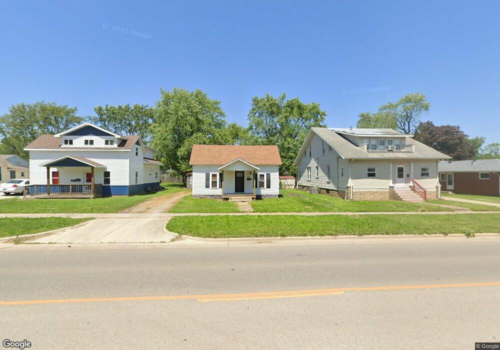 2308 Dewitt Ave, Mattoon, IL 61938 - photo 1