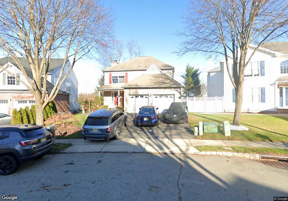 673 Seagull Dr, Paramus, NJ 07652 - photo 1