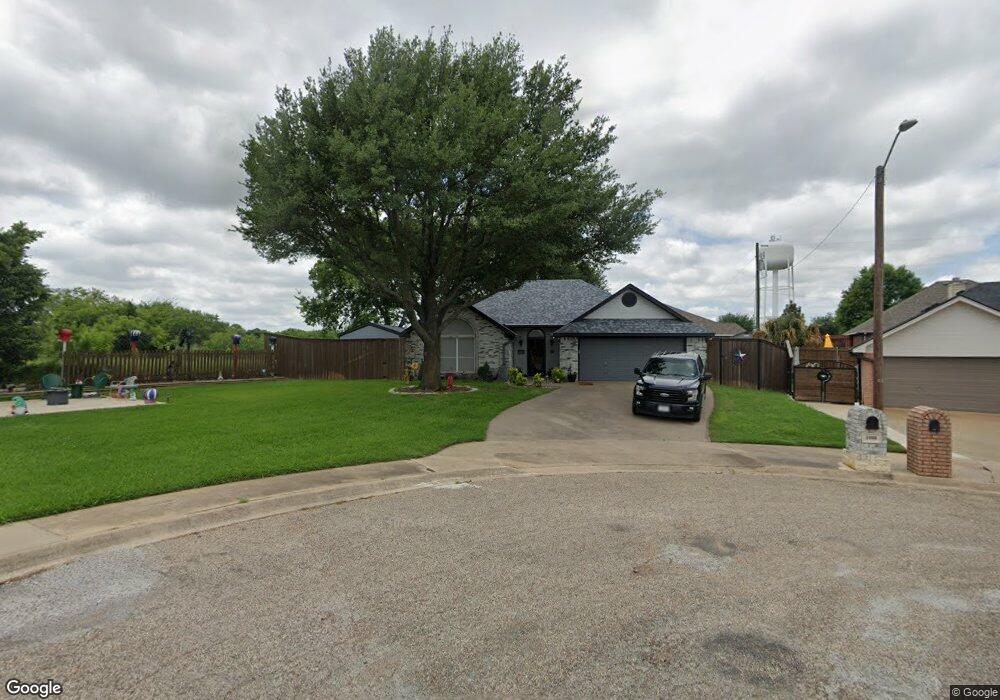 1000 Shelly Dr, Cleburne, TX 76031 - photo 1