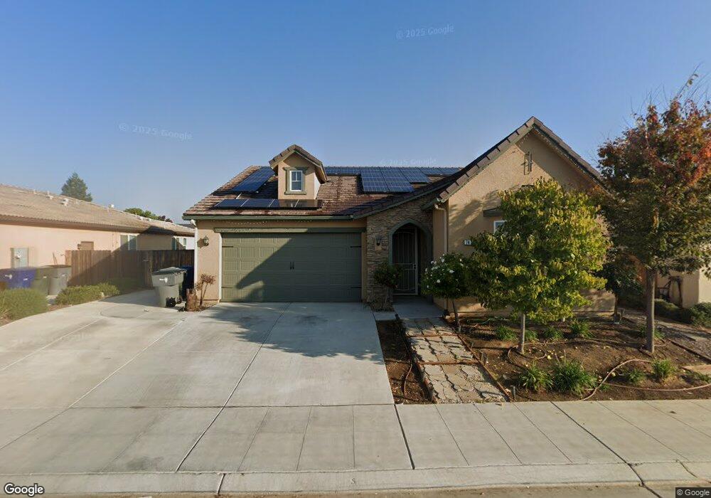 7470 E Flint Way, Fresno, CA 93737 - photo 1