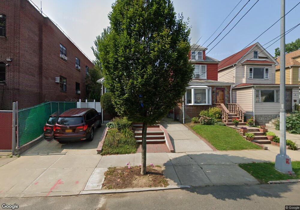 6848 Kessel St, Forest Hills, NY 11375 - photo 1