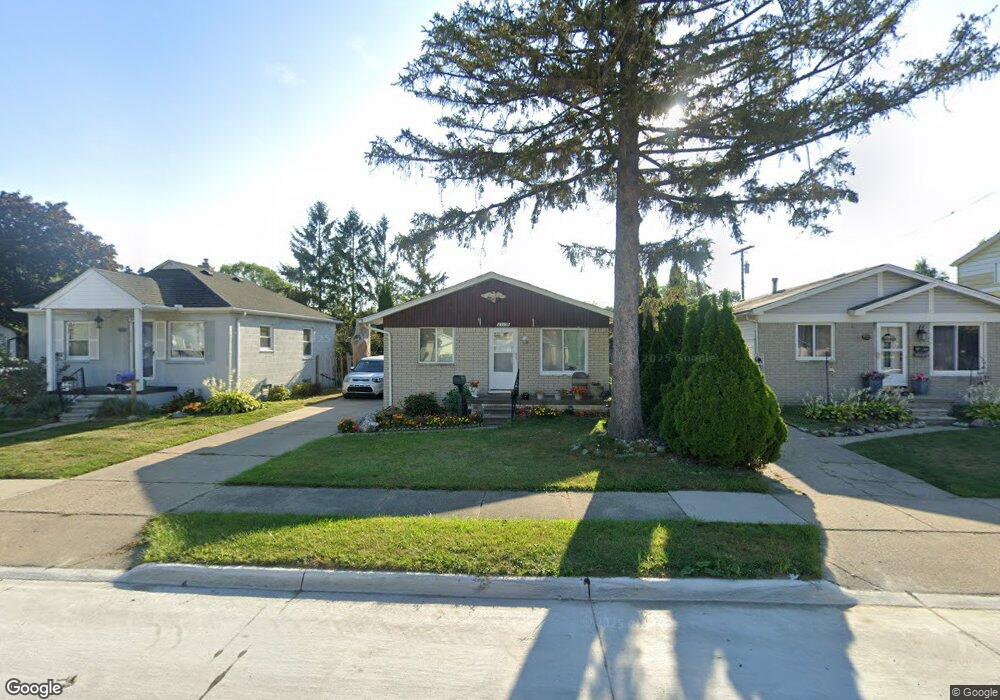 25136 Dale St, Roseville, MI 48066 - photo 1