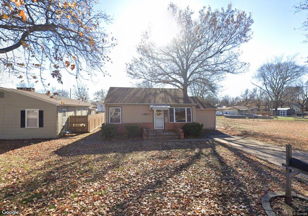 3102 Grand Ave, Parsons, KS 67357 - photo 1