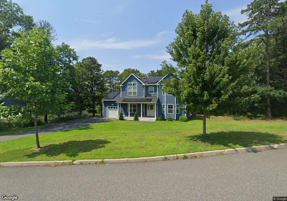 4 Candice Ct, Medford, NY 11763 - photo 1