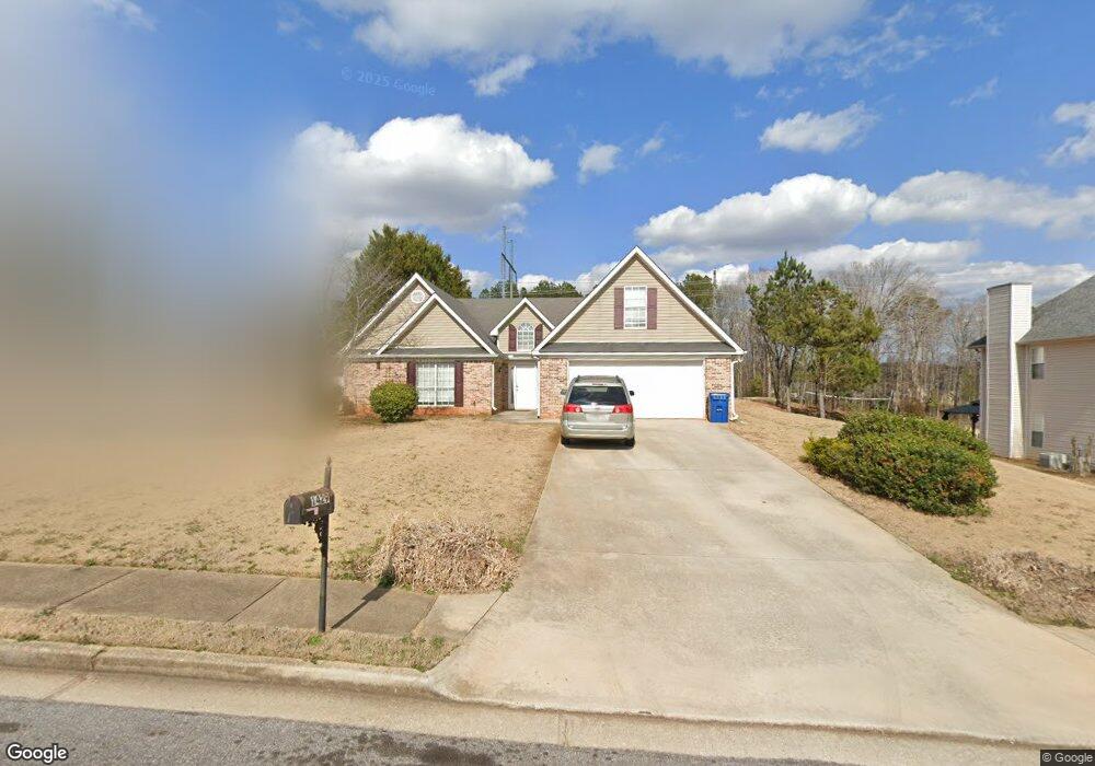 1429 Fall River Dr, Conyers, GA 30013 - photo 1