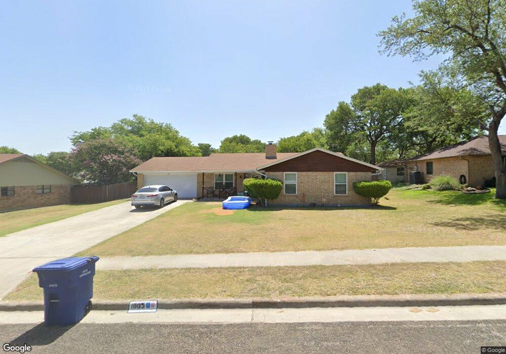 1005 Rhonda Lee St, Copperas Cove, TX 76522 - photo 1