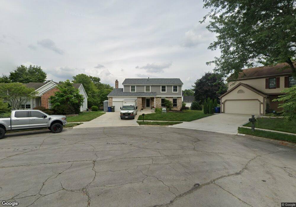 1633 Preston Woods Ct, Columbus, OH 43235 - photo 1