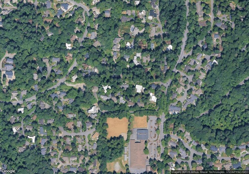 8710 SE 52nd Place, Mercer Island, WA 98040 - photo 1