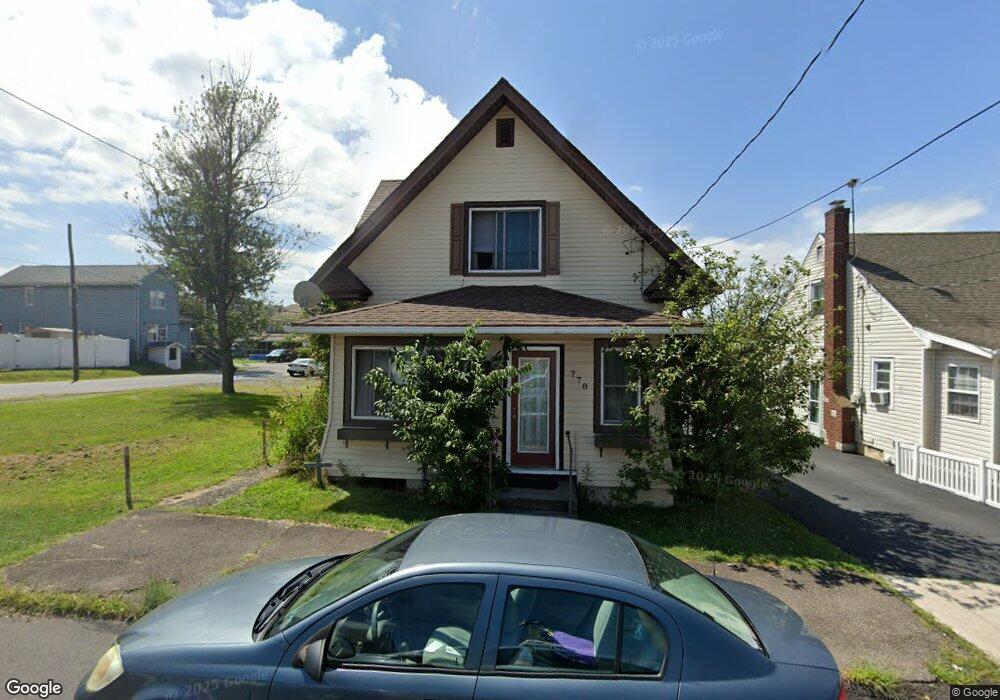 802-816 Mcnair St, Hazleton, PA 18201 - photo 1