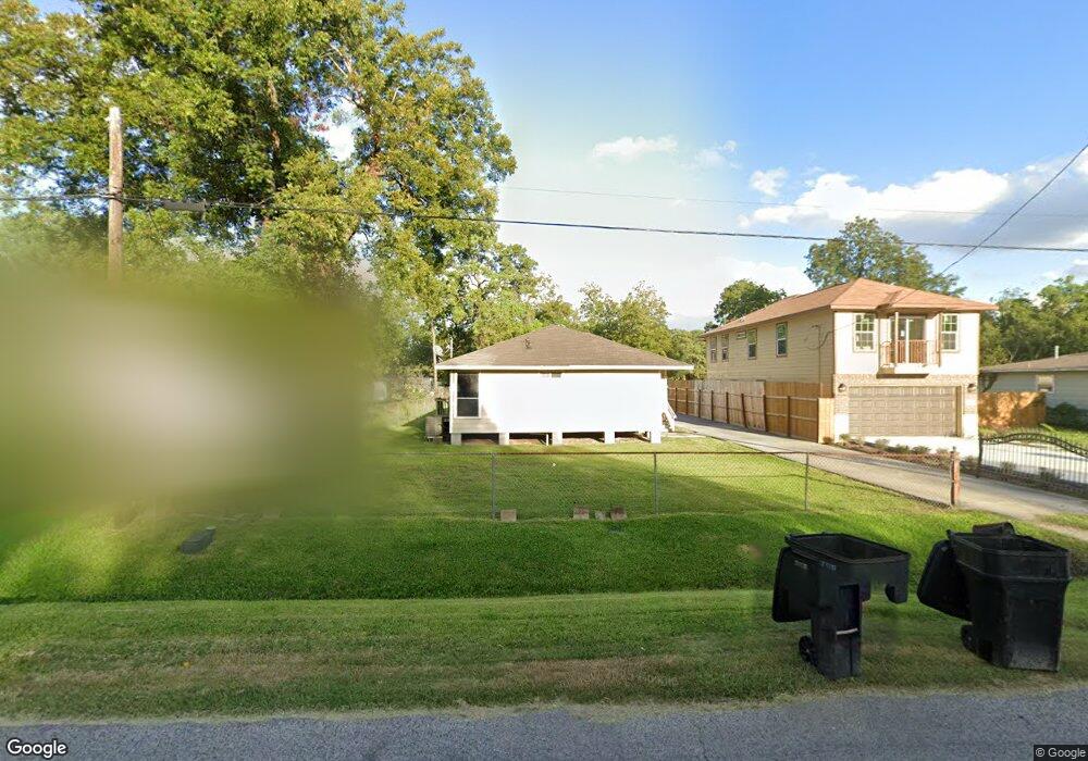 6806 Hoffman St, Houston, TX 77028 - photo 1