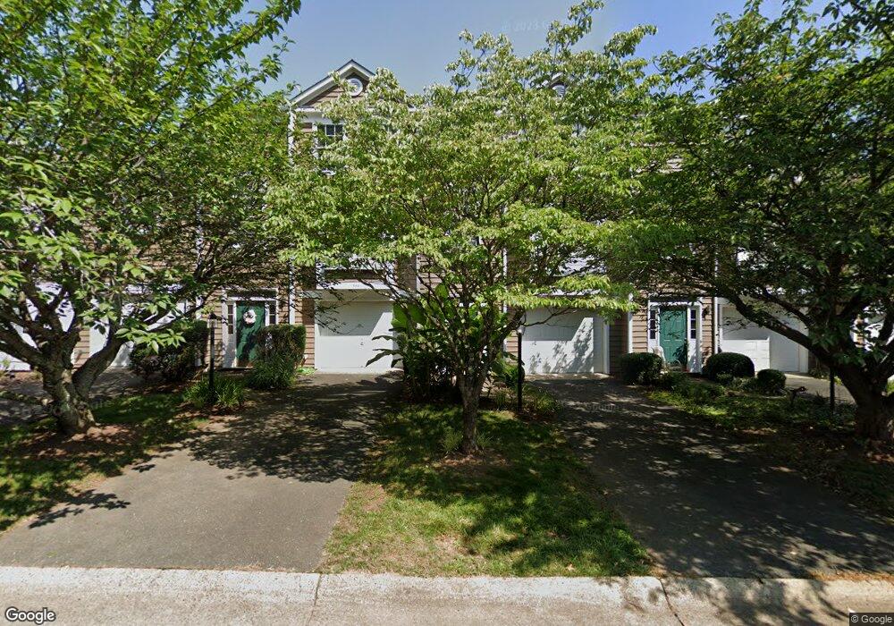 1336 Wimbledon Way unit lease, Charlottesville, VA 22901 - photo 1