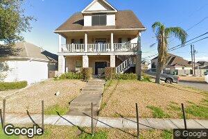 302 W Maple Ridge Dr, Metairie, LA 70001