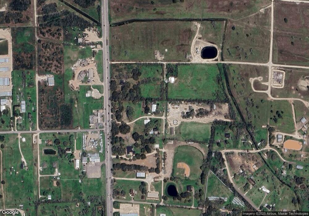 19993 Highway 35, Alvin, TX 77511 - photo 1