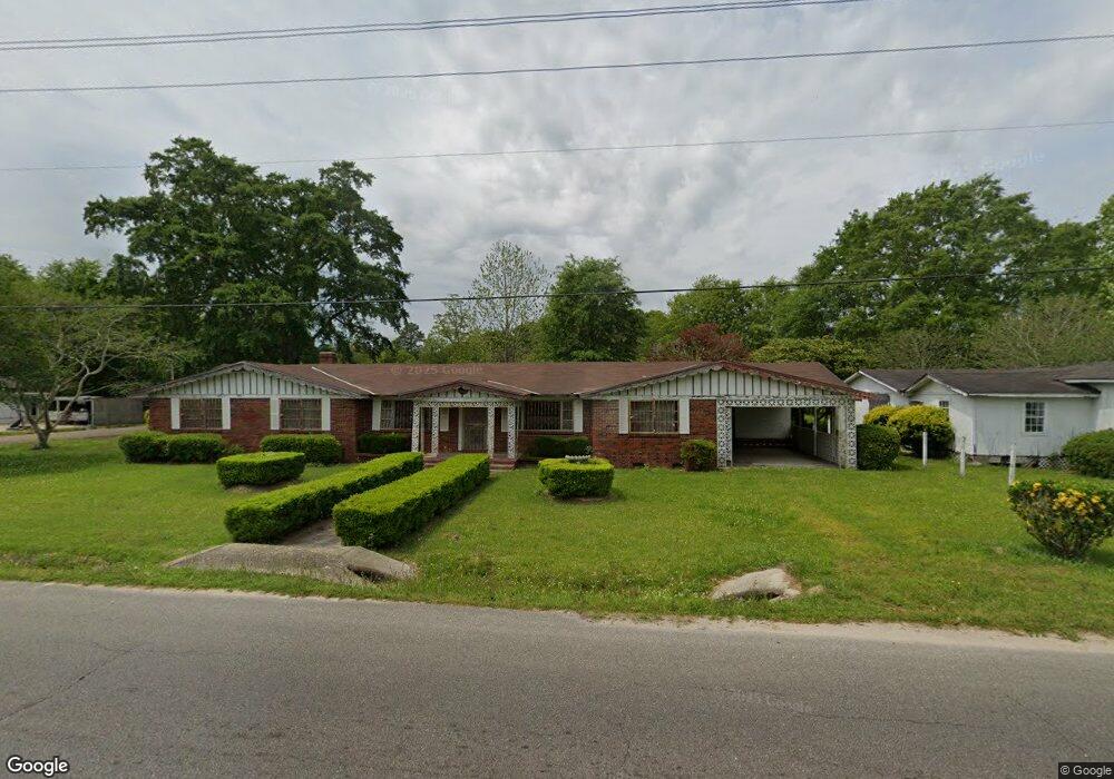 69 M l King Ave, Atmore, AL 36502 - photo 1