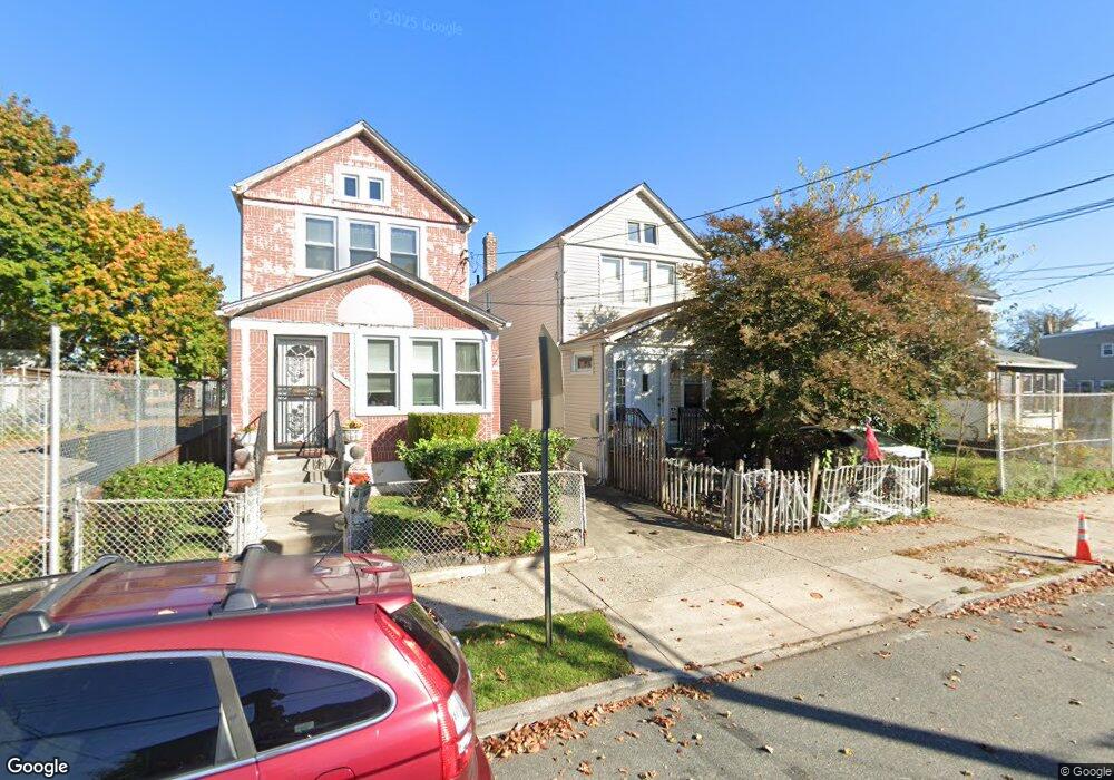 11013 Union Hall St, Jamaica, NY 11433 - photo 1