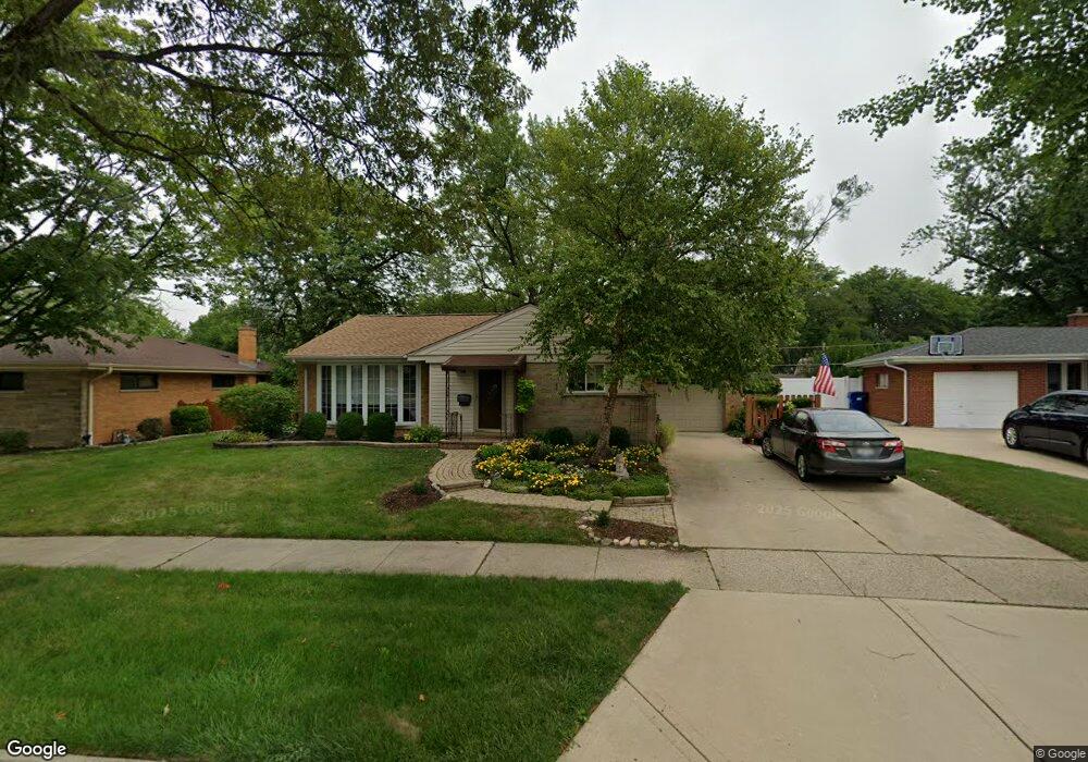 255 S Fair Ave, Elmhurst, IL 60126 - photo 1