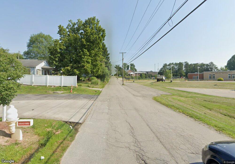 32 Scott Ln, Scott Depot, WV 25560 - photo 1